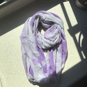 Lightweight Lilac Scarf